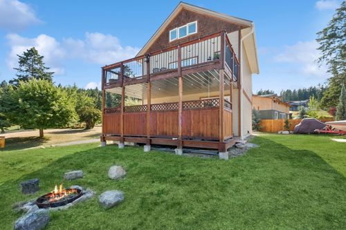 490 Bierney Creek Rd, Lakeside, MT, 59922-9611 | Card Image