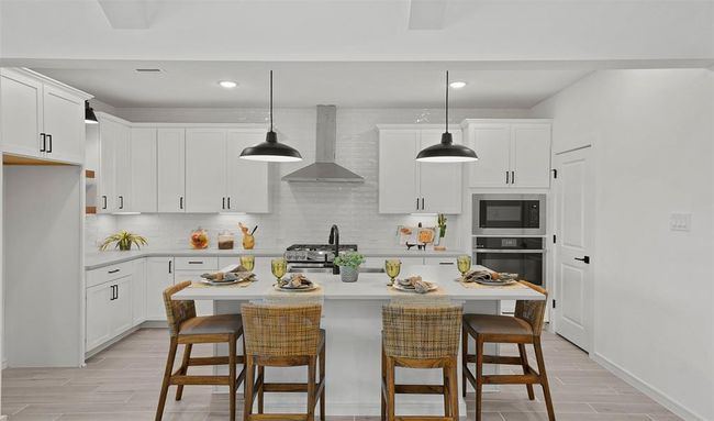 Stylish kitchen (*Photo not of actual home and used for illustration purposes only.) | Image 11