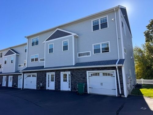 1-1 Border Street, Lynn, MA, 01905 | Card Image