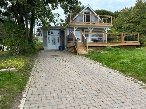 2-5749 Lakeshore Rd, Stouffville, ON, L4A2Z4 | Card Image