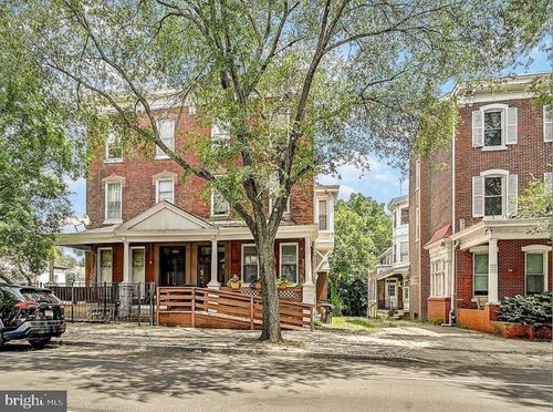 906 Dekalb St, NORRISTOWN, PA, 19401-3999 | Card Image