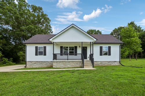 747 Belfast Farmington Rd, Lewisburg, TN, 37091-7009 | Card Image