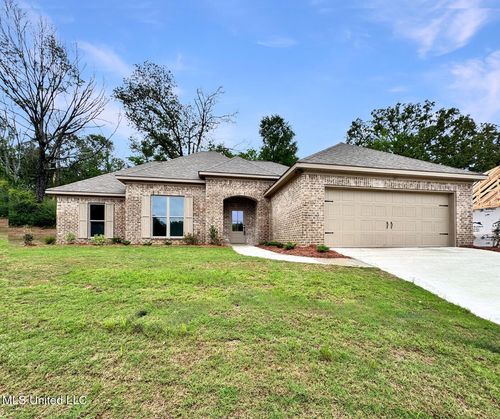 747 Magnolia Point Cir, Pearl, MS, 39208-1207 | Card Image
