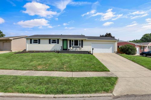 1647 Carl Dr, Lancaster, OH, 43130-4113 | Card Image