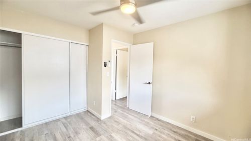 99-785 Holoai St, Aiea, HI, 96701-3581 | Card Image