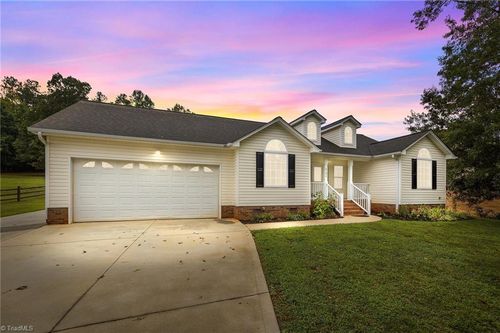 4191 Ore Bank Dr, Lincolnton, NC, 28092-6524 | Card Image