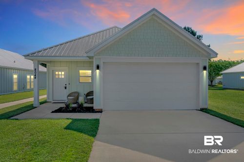 8044 Carmel Cir, Foley, AL, 36535-6946 | Card Image