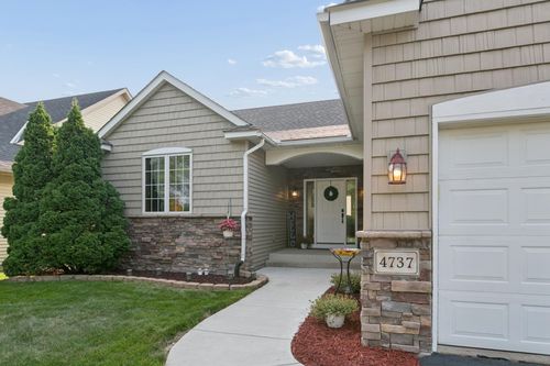4737 Zane Ave N, Crystal, MN, 55429-3558 | Card Image