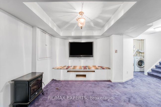 28 Pantages Crt, House other with 3 bedrooms, 3 bathrooms and 2 parking in Brampton ON | Image 11
