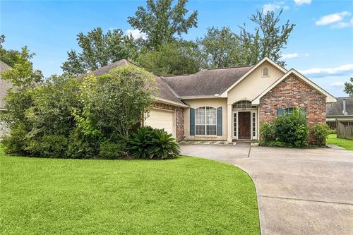 937 Nancy Street, Mandeville, LA, 70448 | Card Image