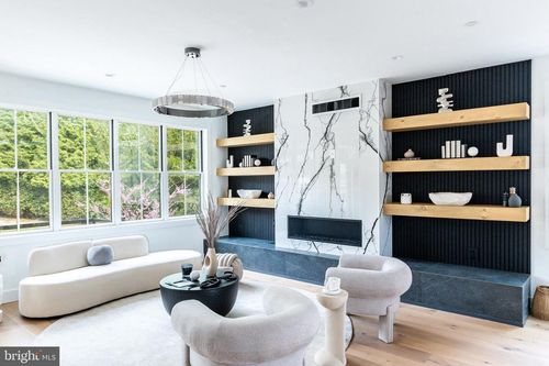 112 Righter St, PHILADELPHIA, PA, 19128-5400 | Card Image