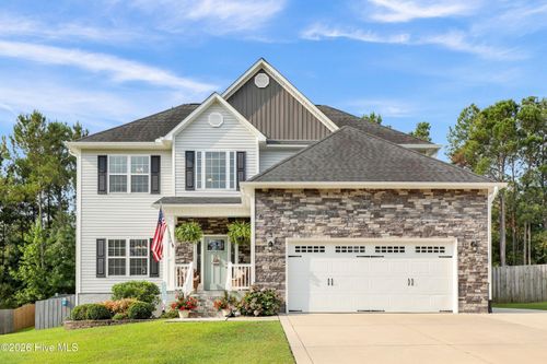 379 W Huckleberry Way, Rocky Point, NC, 28457-2301 | Card Image