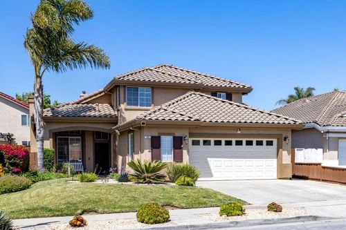 345 Chardonnay Dr, Salinas, CA, 93906 | Card Image