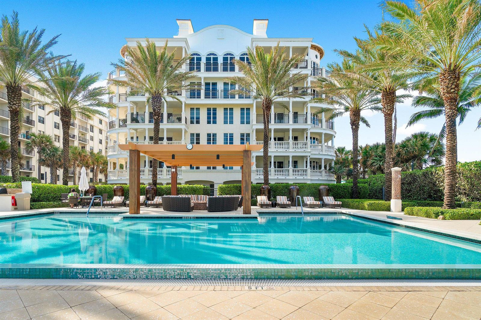 Residential in Palm Beach Shores