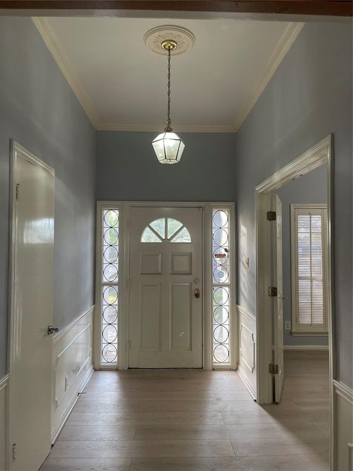 7815 Small Leaf Cir, Houston, TX, 77063-6127 | Card Image