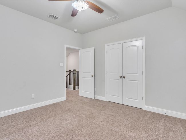 Upstairs bedroom | Image 28
