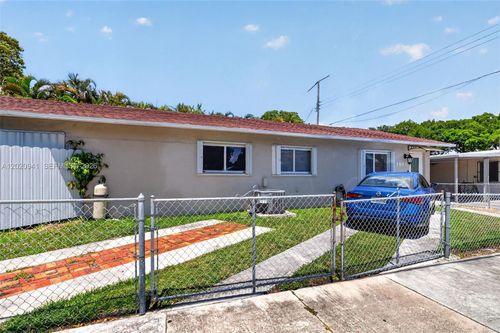 3501 Sw 12th St, Miami, FL, 33135-4317 | Card Image
