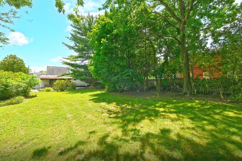 834 Orbit Ln, Uniondale, NY, 11553-2801 | Card Image