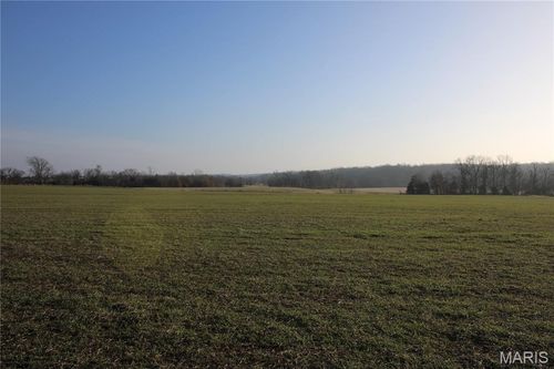 7 Sharps Pl, Perry, MO, 63462 | Card Image