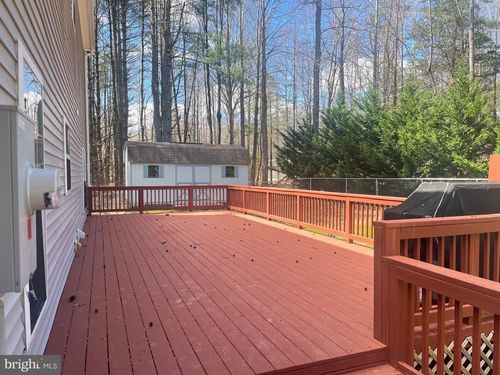 33 Bogey Ln, BUMPASS, VA, 23024-4669 | Card Image