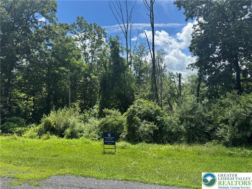 98 Jacoby Run Rd, Mount Bethel, PA, 18343-5789 | Card Image