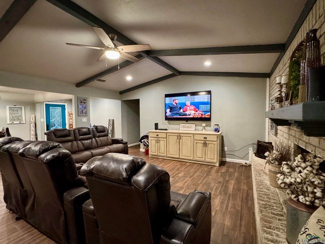 71 County Road 2936, House other with 3 bedrooms, 2 bathrooms and null parking in Hughes Springs TX | Image 5
