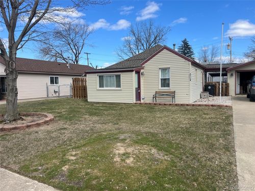 20408 Saint Francis St, Livonia, MI, 48152-2345 | Card Image