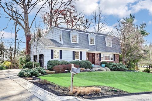 7 Capt Faldermeyer Dr, Stony Point, NY, 10980-3405 | Card Image