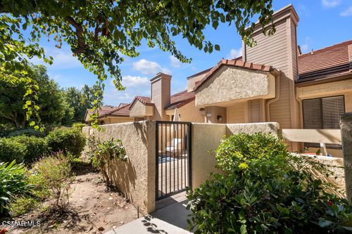 unit-92-5384 Rainwood St, Simi Valley, CA, 93063-3580 | Card Image