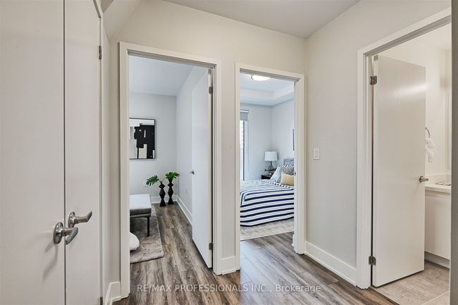 111 - 62 Dixfield Dr, House attached with 2 bedrooms, 2 bathrooms and 1 parking in Etobicoke ON | Image 9