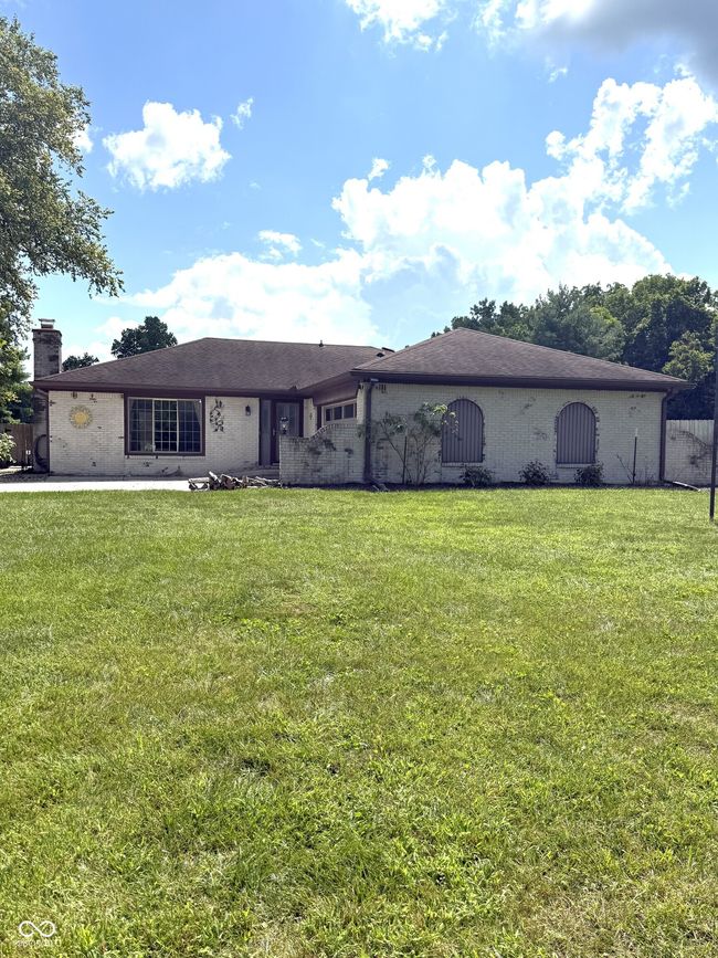 Side View | Image 23