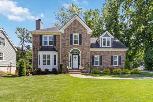 735 Jamie Way Ne, Woodstock, GA, 30188-4081 | Card Image
