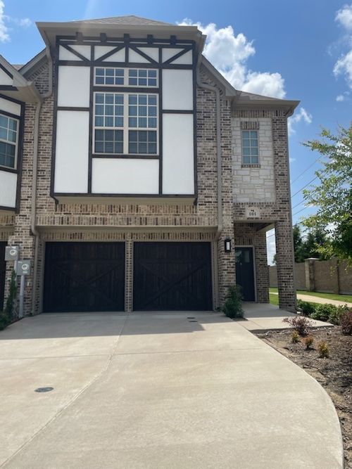 101 Harwood Dr, Lewisville, TX, 75067-4915 | Card Image