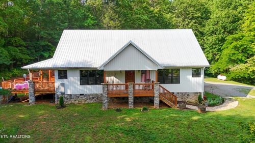 6131 Happy Valley Loop, Tallassee, TN, 37878-2221 | Card Image