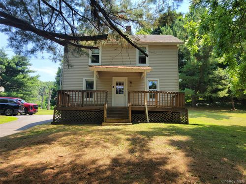 3 Albertson Road, Marlboro, NY, 12542 | Card Image