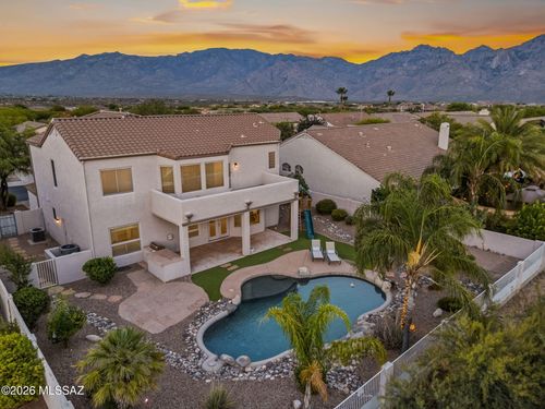 13151 N Pioneer Way, Oro Valley, AZ, 85755 | Card Image