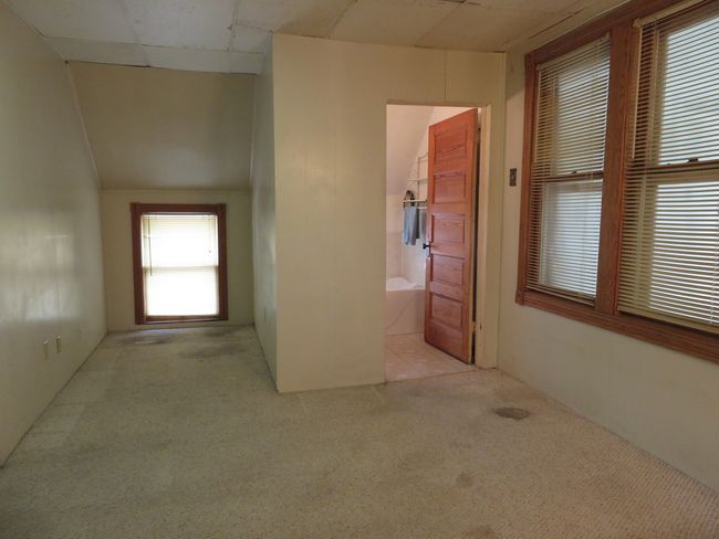 315 Blackstone St, House other with 3 bedrooms, 2 bathrooms and 2 parking in Thornton IL | Image 12
