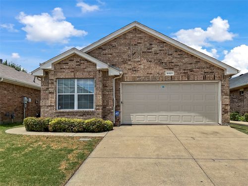 6521 Regina Dr, Fort Worth, TX, 76131-1228 | Card Image