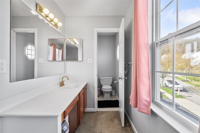 9304 Marshall Rd, House other with 5 bedrooms, 4 bathrooms and 2 parking in Cranberry Township PA | Image 20