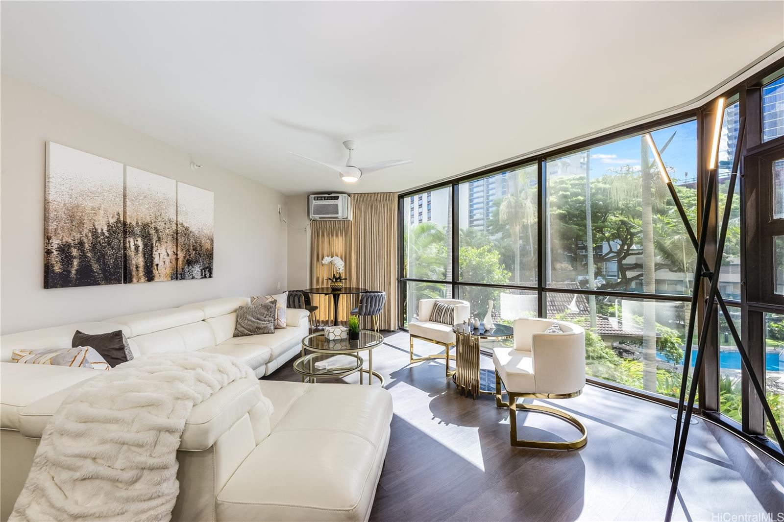 Kaheka St, Honolulu, HI 96814
