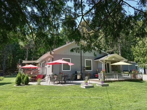 1814 Port Cunnington Rd, Dwight, ON, P0A1H0 | Card Image