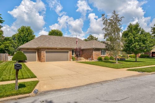 5503 S Kimbrough Ave, Springfield, MO, 65810-2731 | Card Image