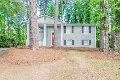 2922 Carriage Ln, Atlanta, GA, 30349-4104 | Card Image