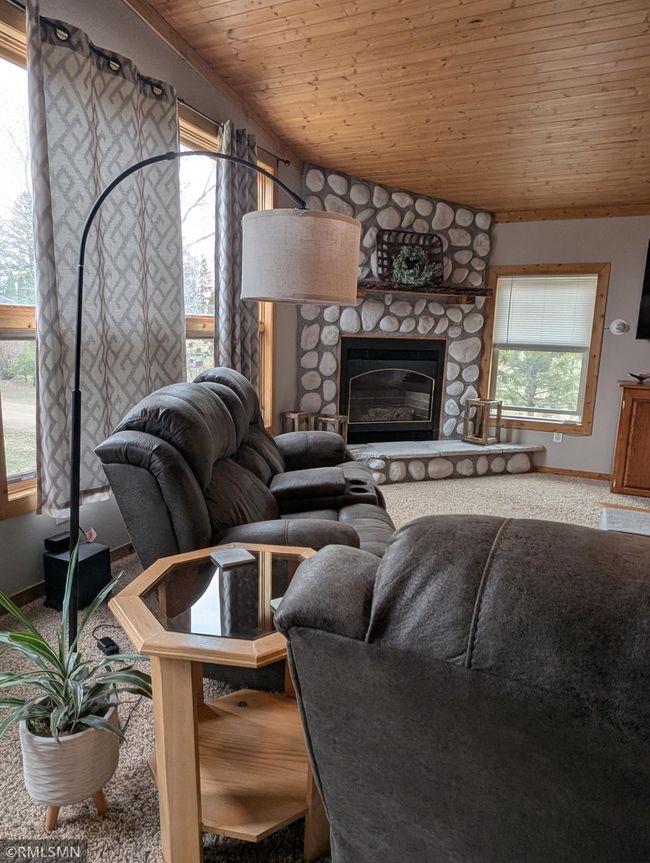 32255 County 21, House other with 5 bedrooms, 3 bathrooms and null parking in Browerville MN | Image 20