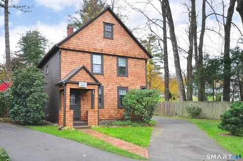 23 Main St, Farmington, CT, 06032-2229 | Card Image