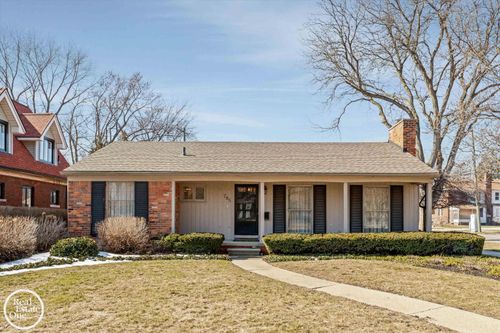 785 Barrington Rd, Grosse Pointe Park, MI, 48230-1724 | Card Image