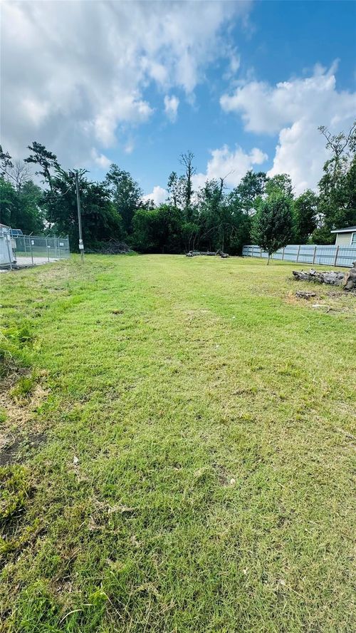 12806 Flagstaff Ln, Houston, TX, 77049-2810 | Card Image