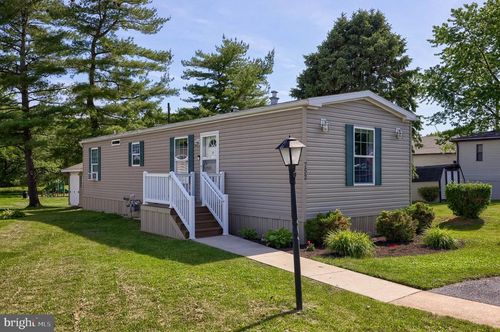 752 Sherry Ln, LANCASTER, PA, 17601-5829 | Card Image