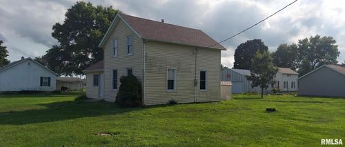 401 S 3rd Ave, New Windsor, IL, 61465-5072 | Card Image