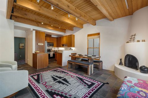 b-655 Bishops Lodge Rd, Santa Fe, NM, 87501-1170 | Card Image